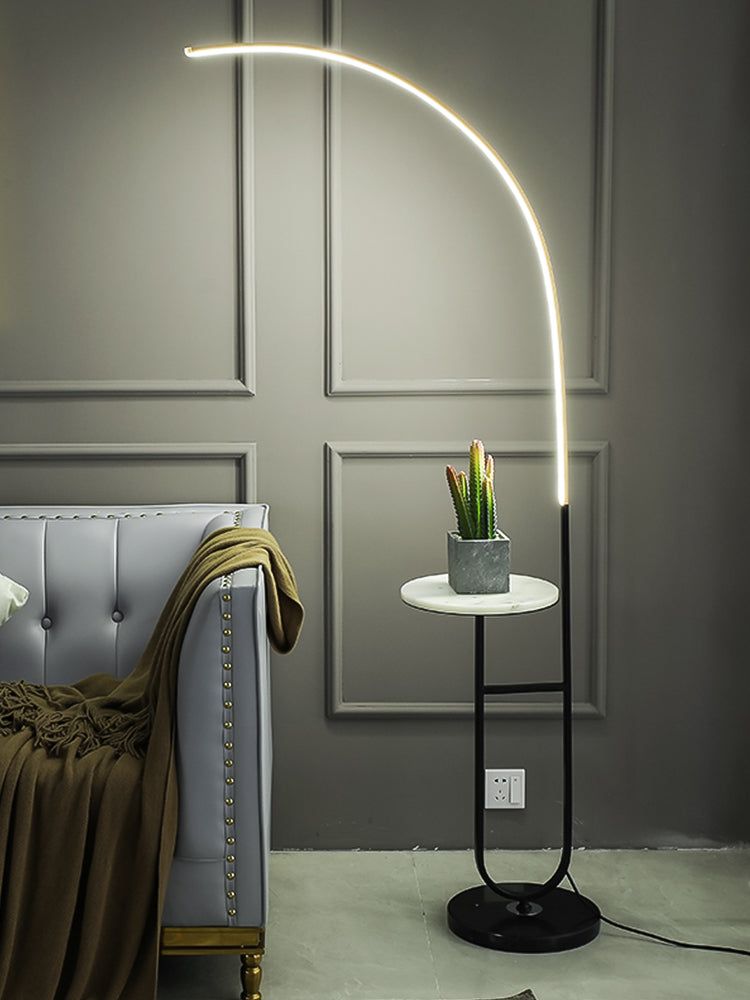 Minimalist Vertical Table Lamp